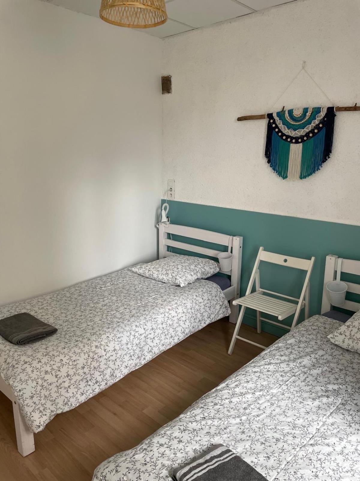Bien Et Toit Bed and Breakfast Montredon  Exteriör bild